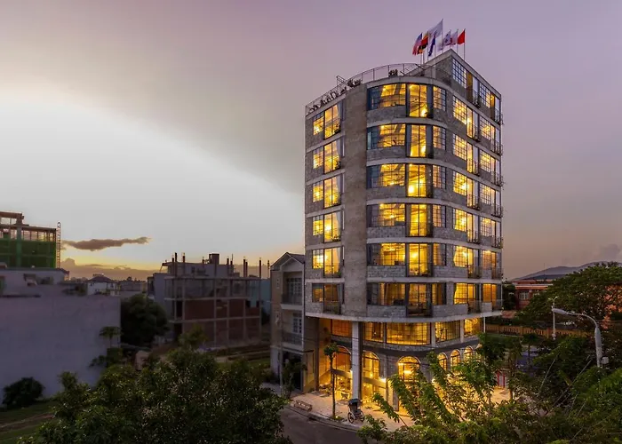 Bridges Danang Boutique Hotel